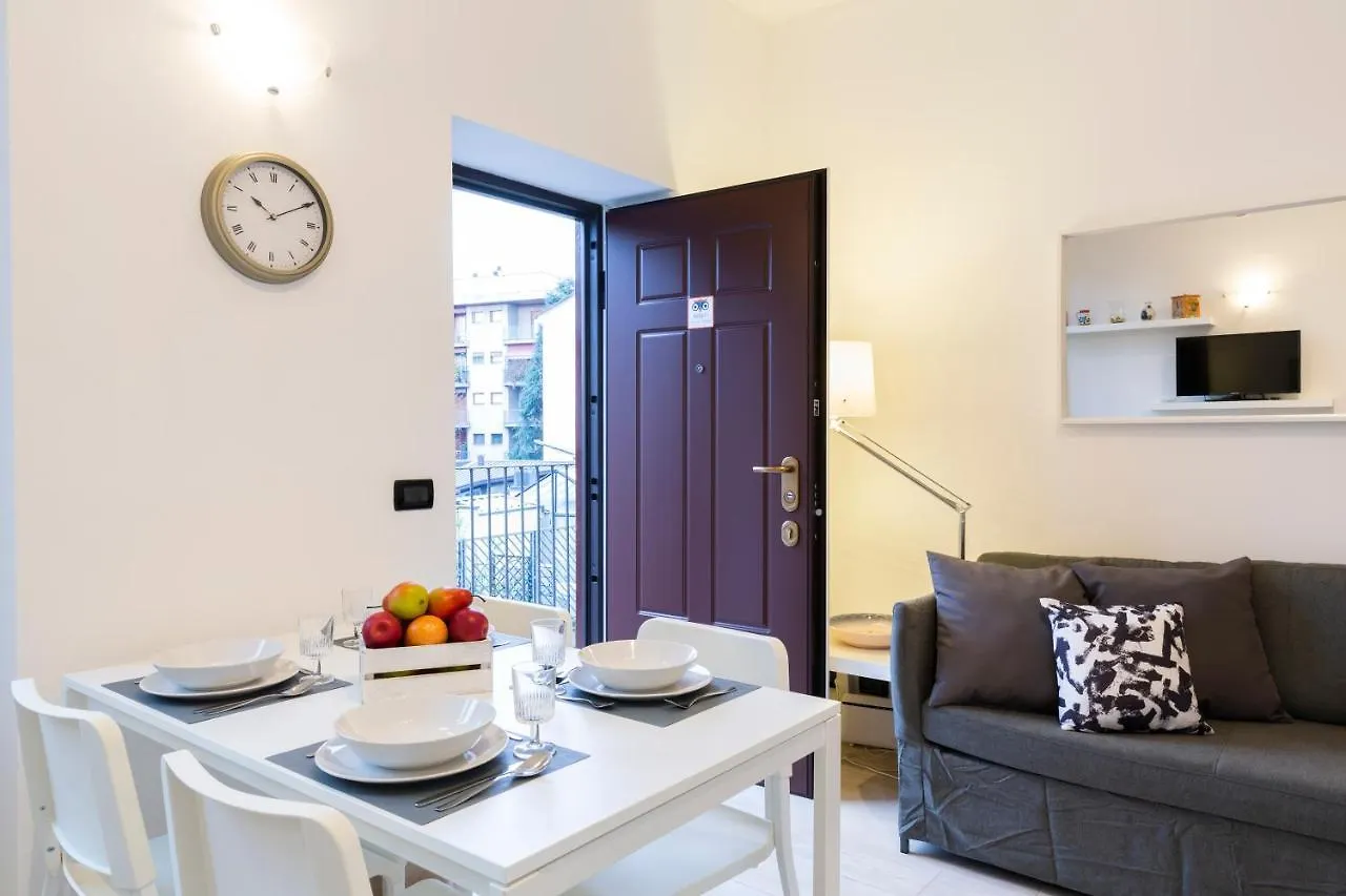 Affori 4Ever - 2 Bedrooms ميلان 0*,